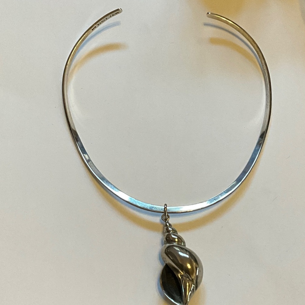 Sterling Silver Shell Chocker Neck Ring Necklace - image 3